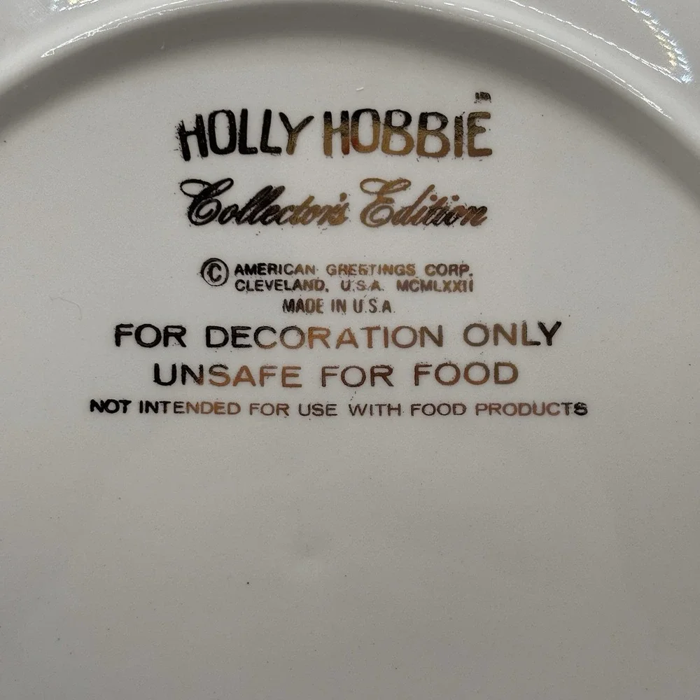 Holly Hobbie‎ Collector Plate Vtg 1970s Friends Need No Special Invitation